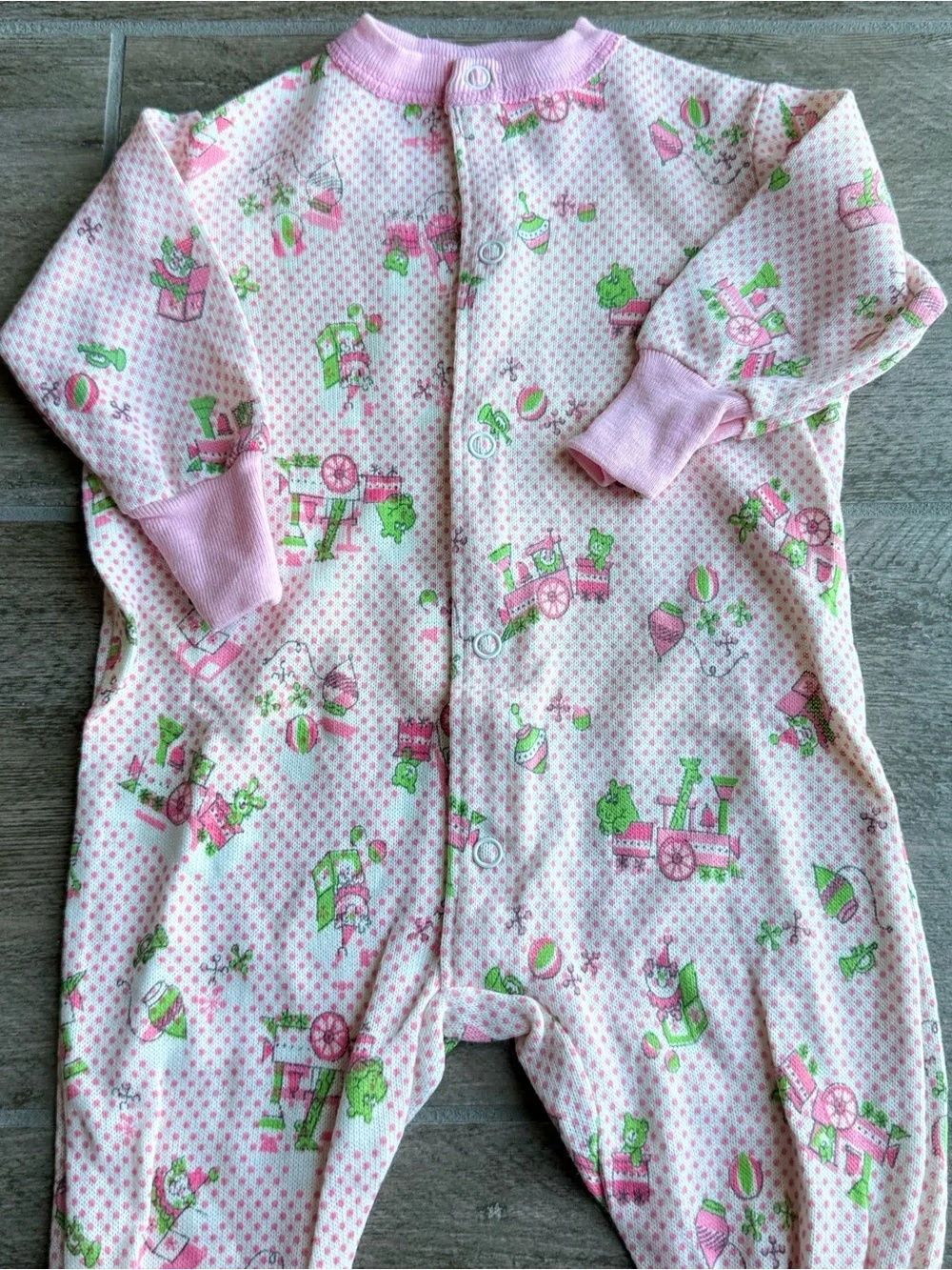 Vintage Carter’s Pink and Green Zoo Print Baby Footed Pajamas